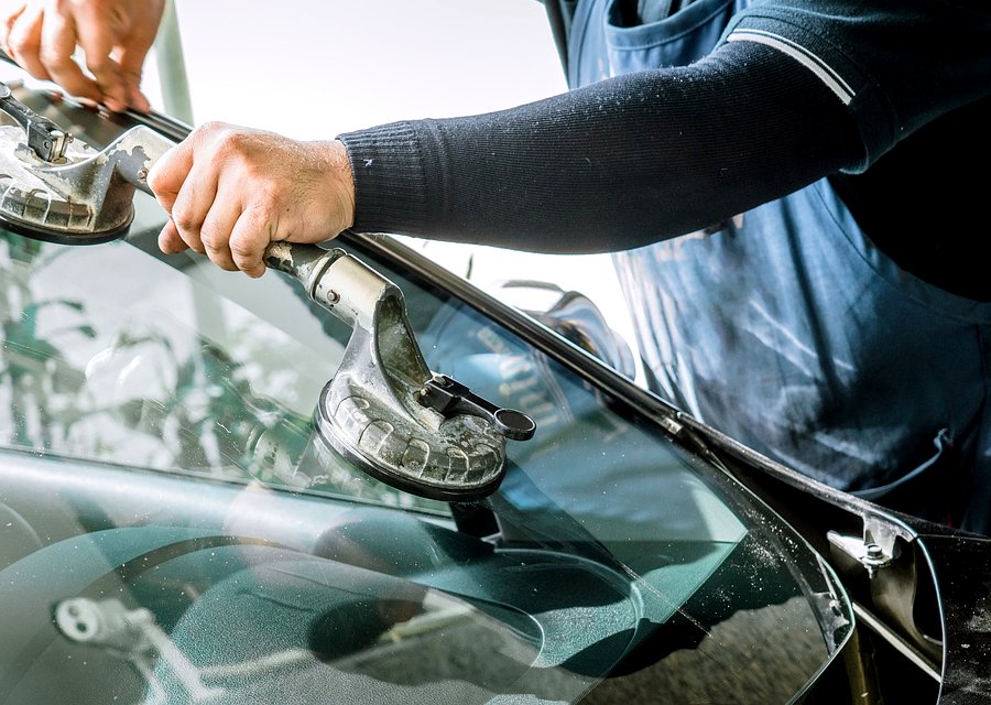 Auto glass work in Ladera Ranch