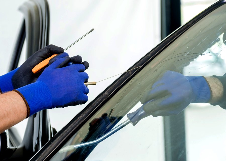 Auto glass work in Mulberry