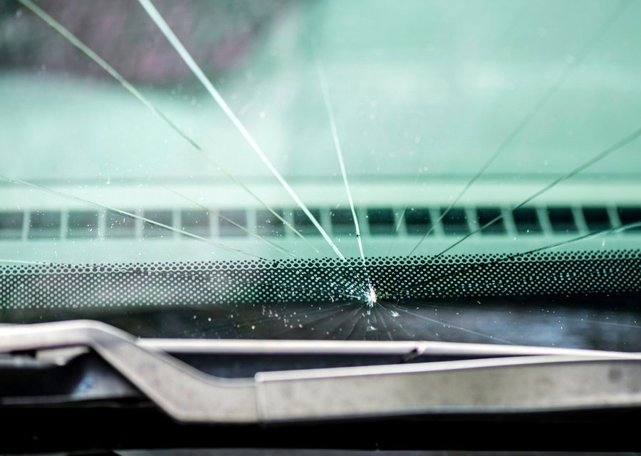 Auto glass work in Thonotosassa