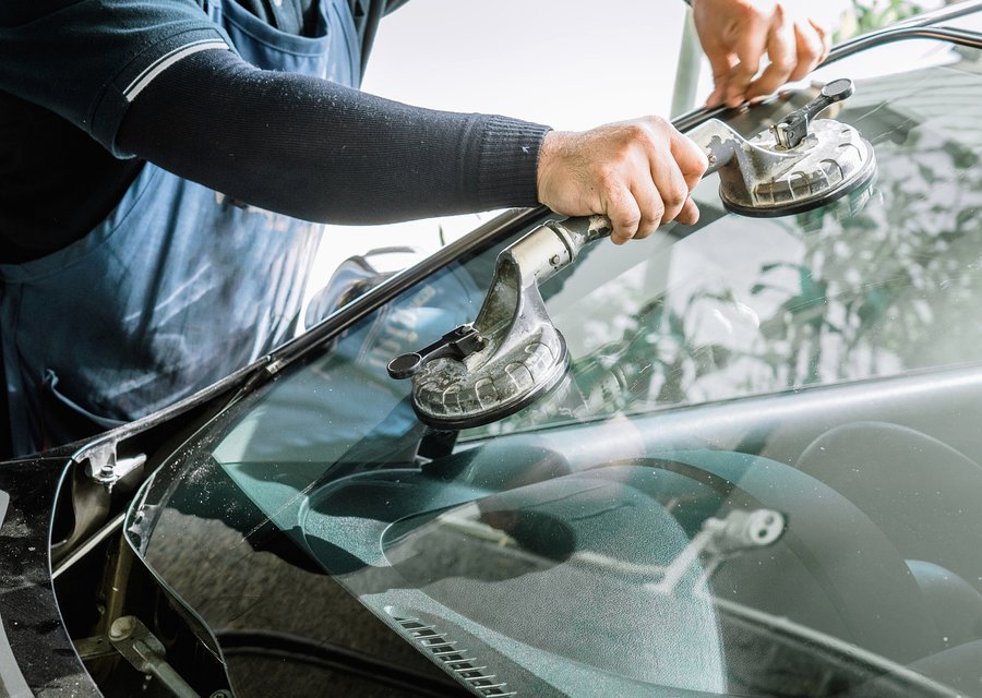 Auto glass work in Pawleys Island
