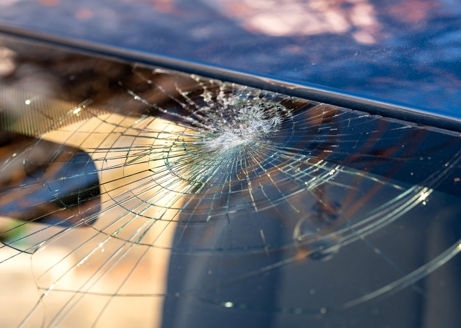 Auto glass work in Umatilla