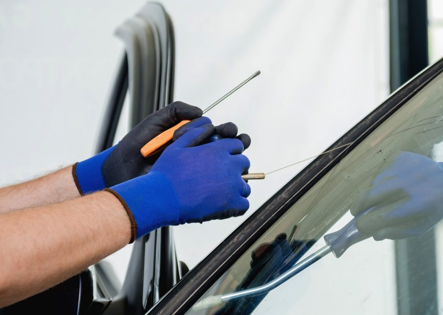 Auto glass work in Conway