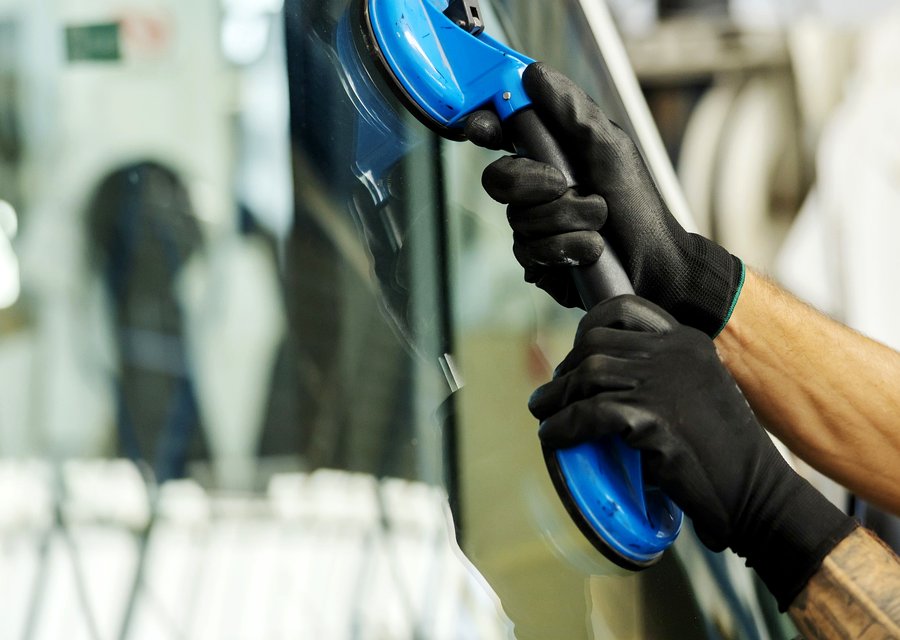 Auto glass work in Wesley Chapel