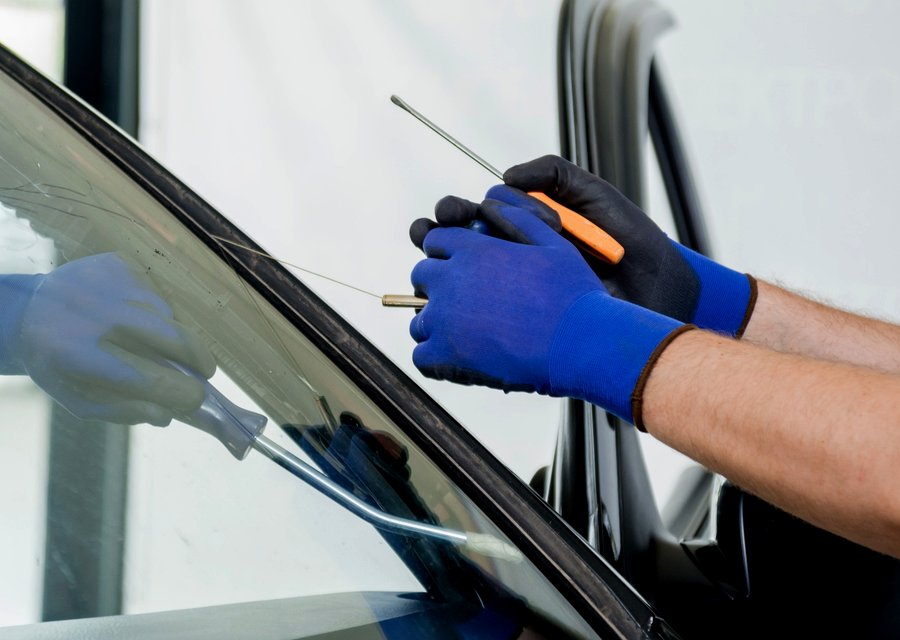 Auto glass work in Hampton
