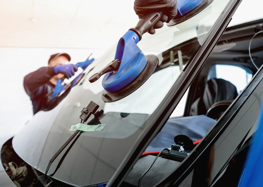 Auto glass work in Lenox