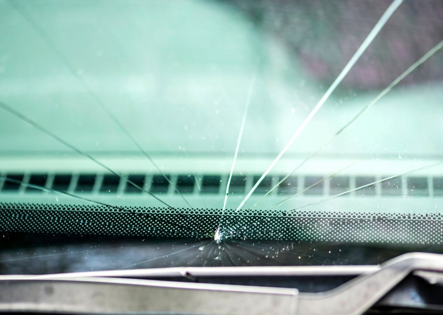Auto glass work in Lakeland