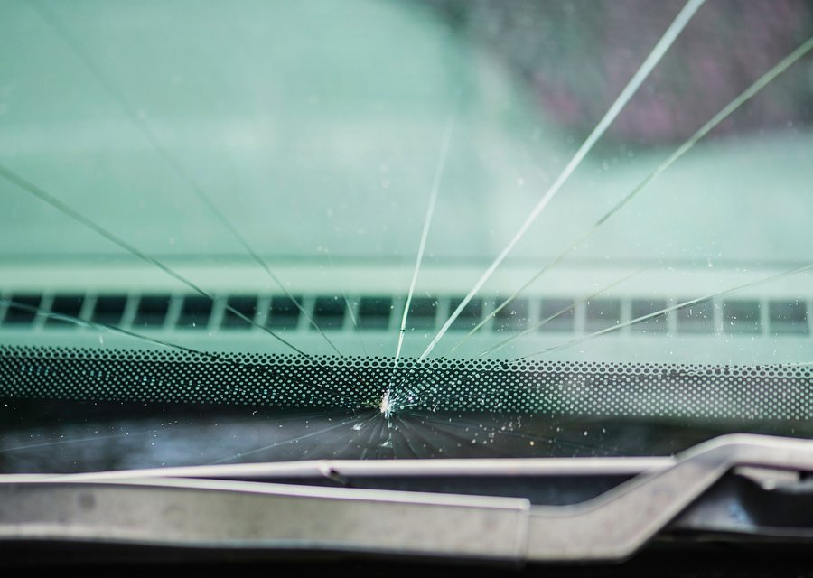 Auto glass work in Lithonia