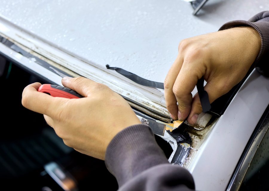 Auto glass work in Austell