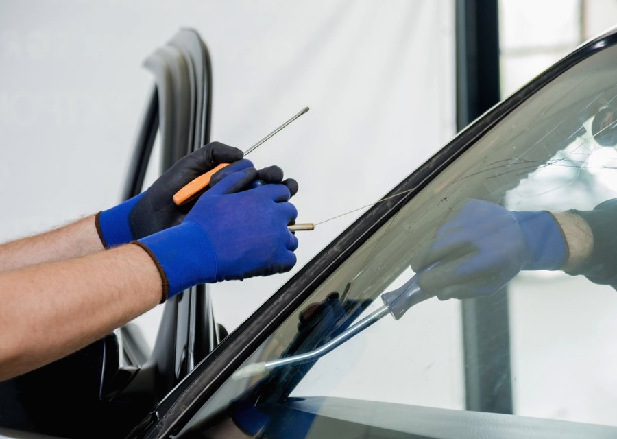 Auto glass work in Belleair Bluffs