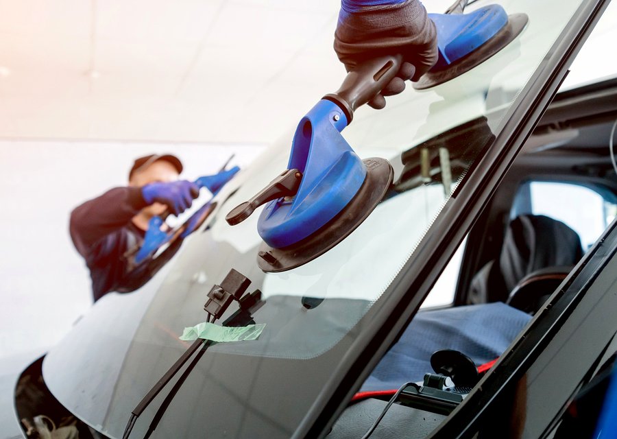 Auto glass work in Oldsmar