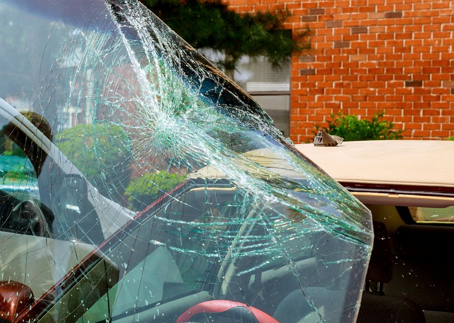 Auto glass work in New Orleans