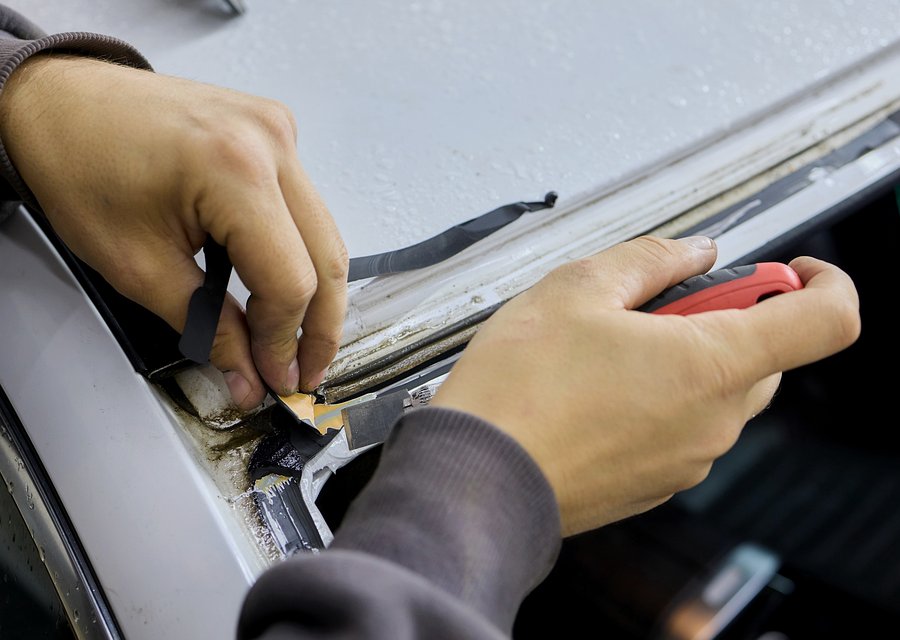 Auto glass work in Morrow