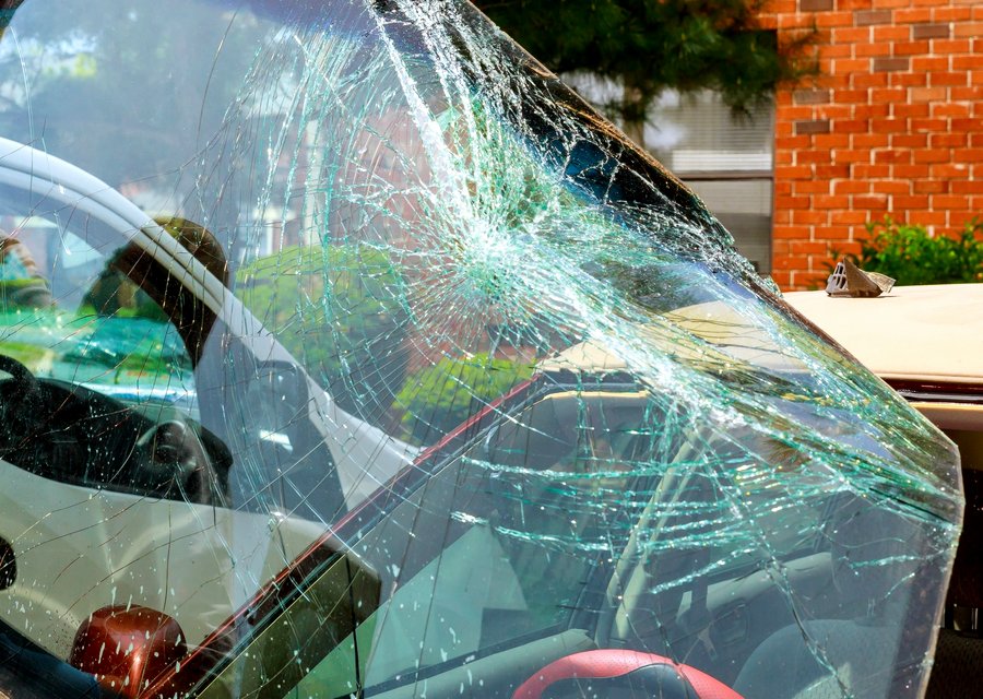 Auto glass work in Columbia