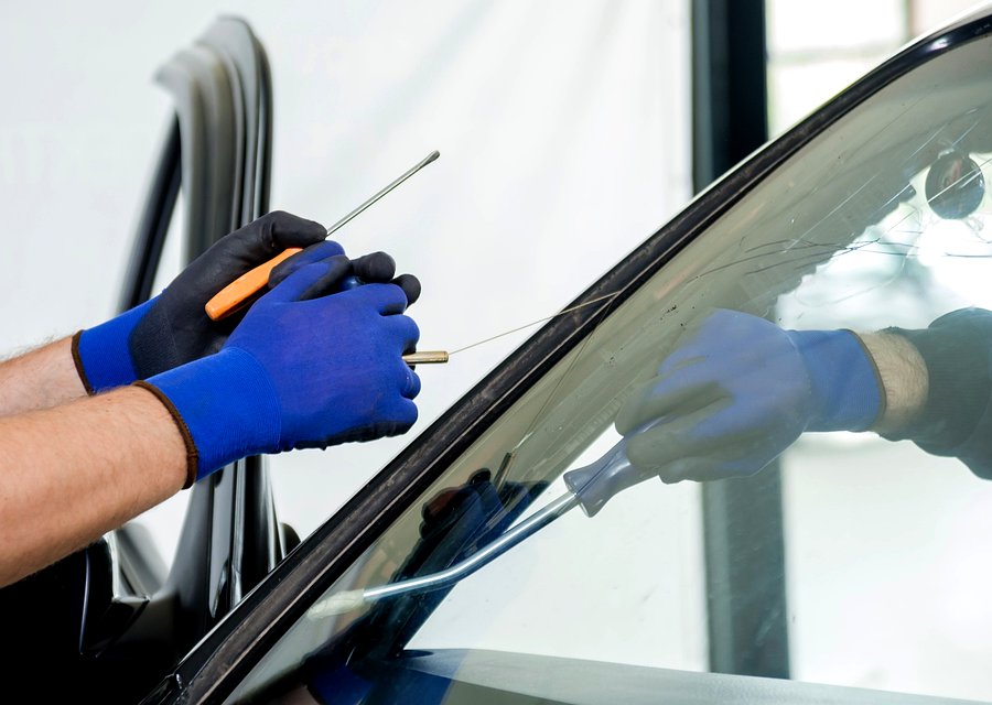 Auto glass work in Santa Fe Springs