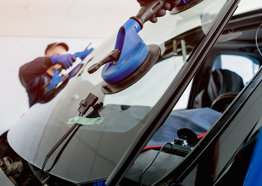 Auto glass work in Portage