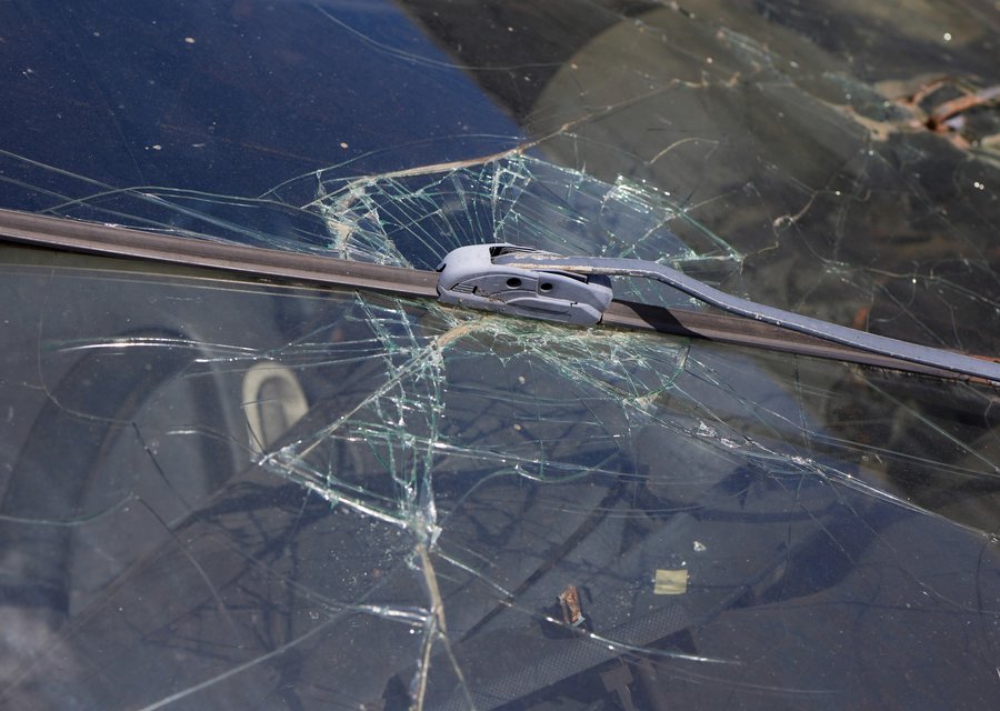 Auto glass work in Orion