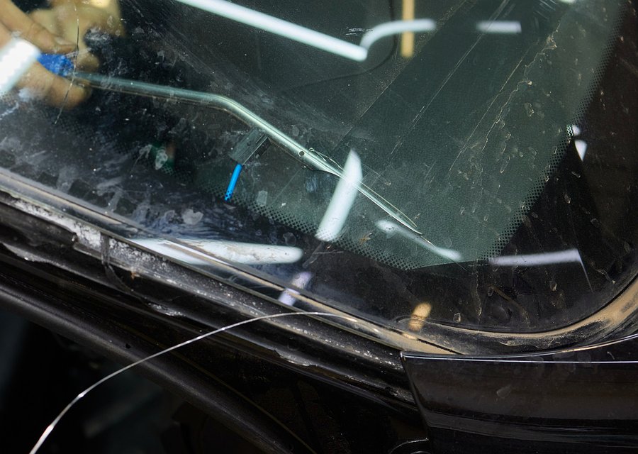 Auto glass work in Leesburg