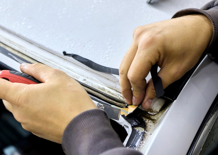 Auto glass work in Otsego