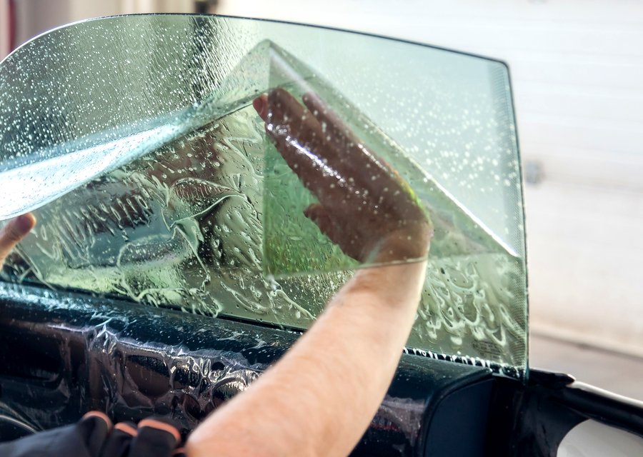 Auto glass work in Plant City