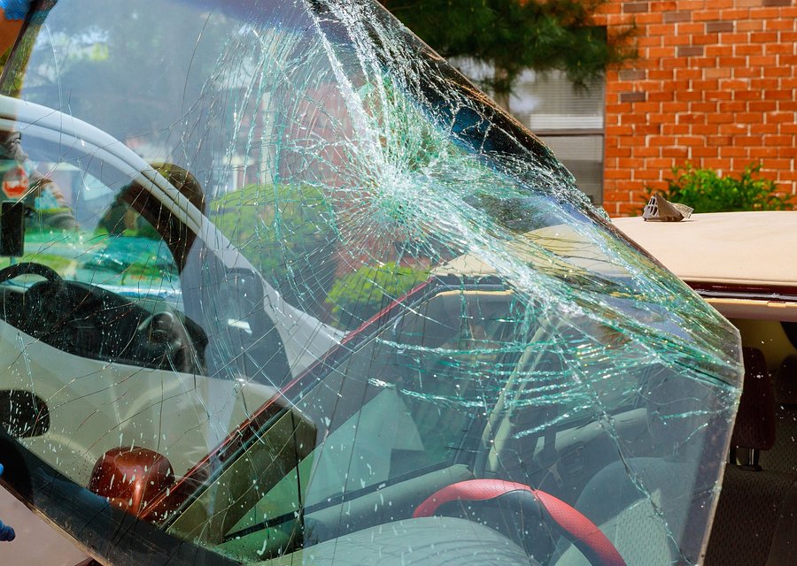 Auto glass work in Newport Beach
