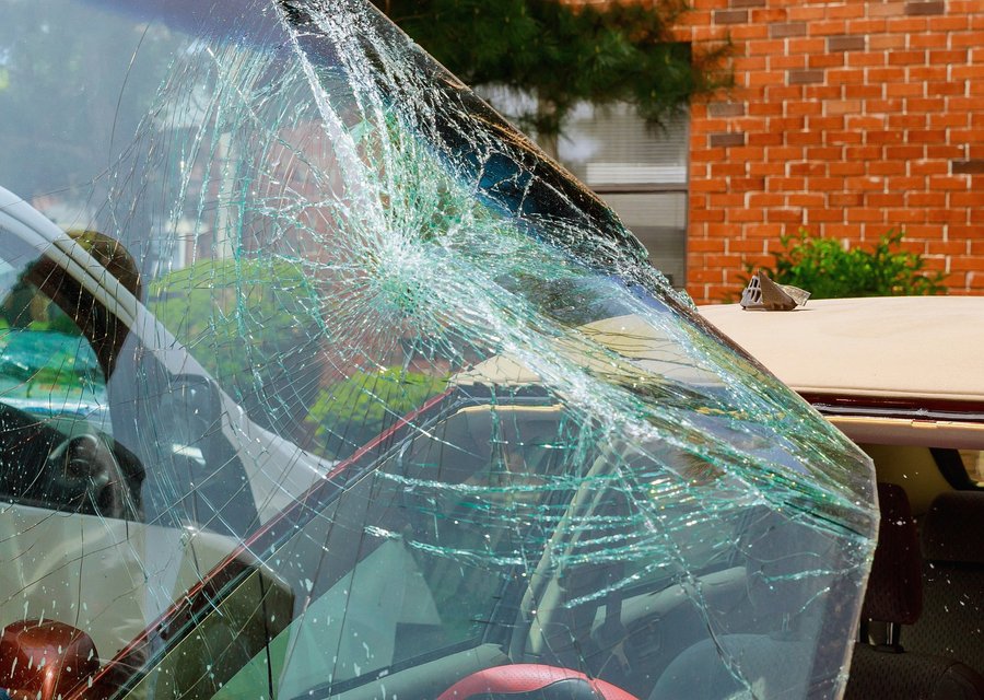 Auto glass work in Ravenna