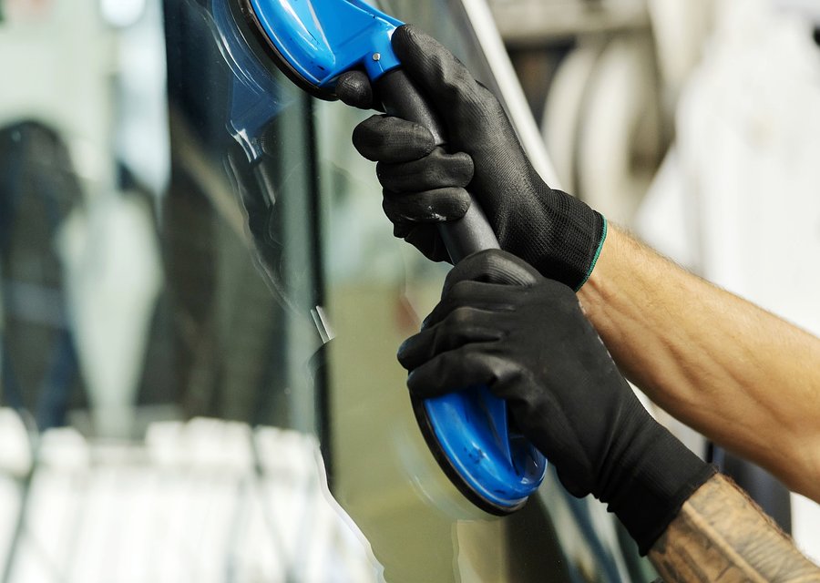 Auto glass work in Newport Beach