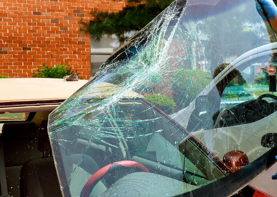 Auto glass work in Downey