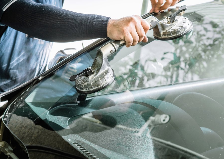 Auto glass work in Orange City