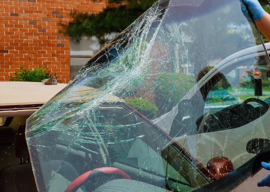 Auto glass work in West Covina