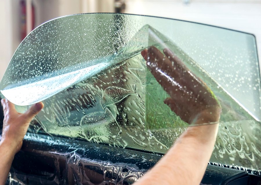 Auto glass work in Royal Oak