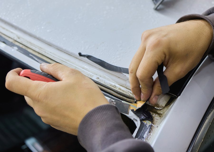 Auto glass work in Mason