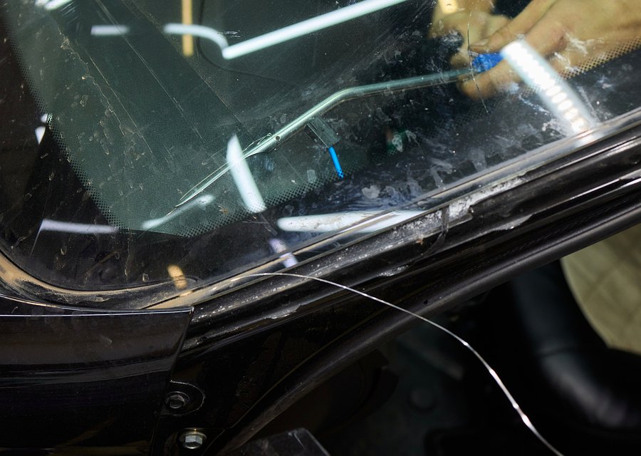 Auto glass work in Pinconning
