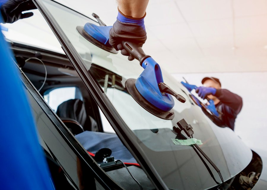 Auto glass work in Huntington Beach