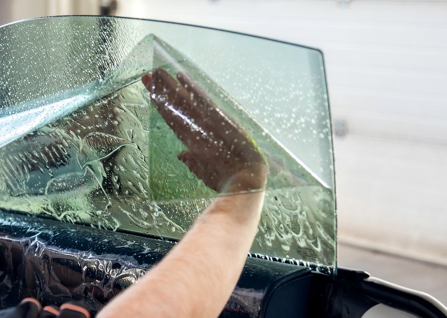 Auto glass work in Allegan