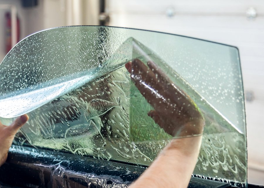 Windshield replacement Chanute