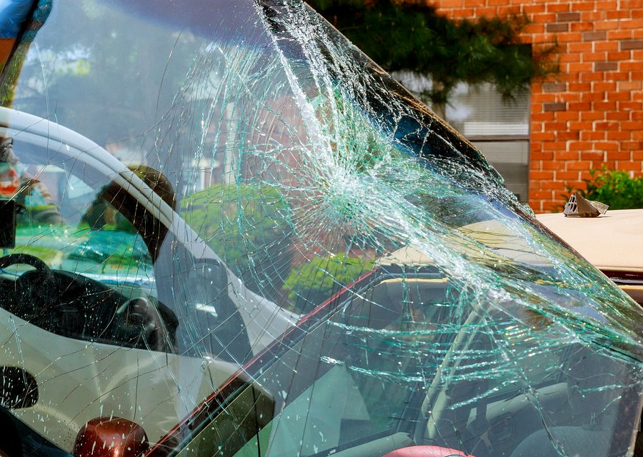 Windshield replacement Midland