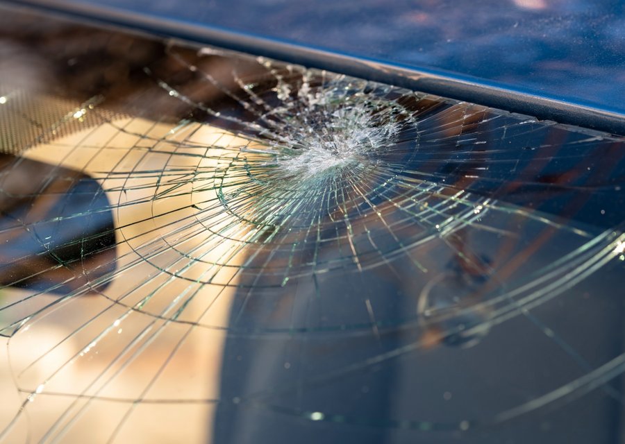 Windshield replacement South Lyon