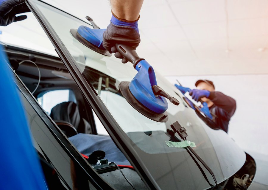 Windshield replacement Coloma