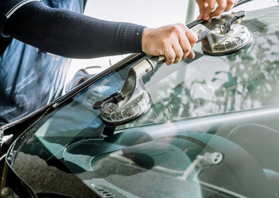 Windshield replacement Centreville