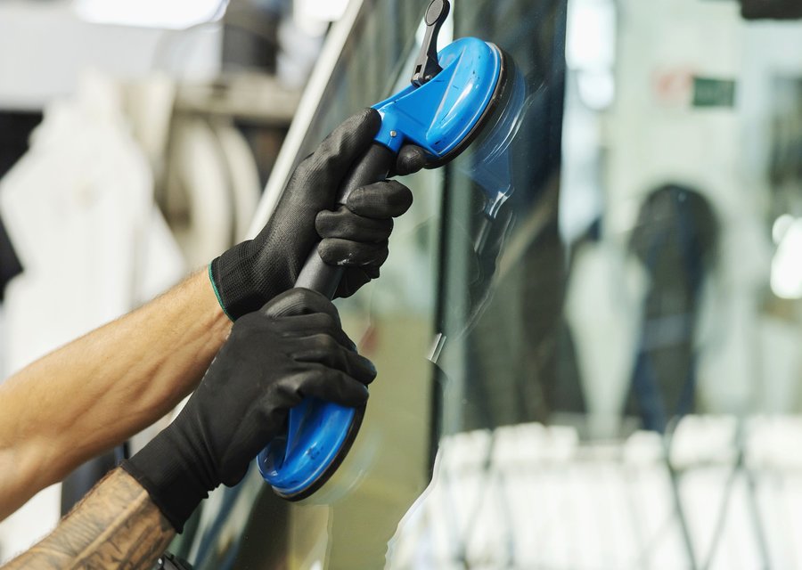 Windshield replacement Wixom