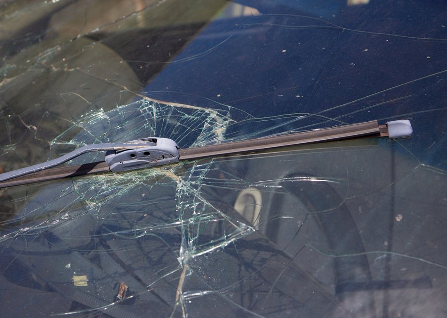 Windshield replacement Stockbridge
