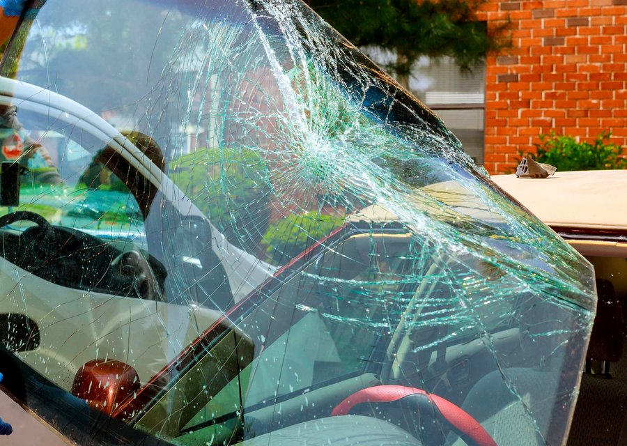 Windshield replacement Mulliken