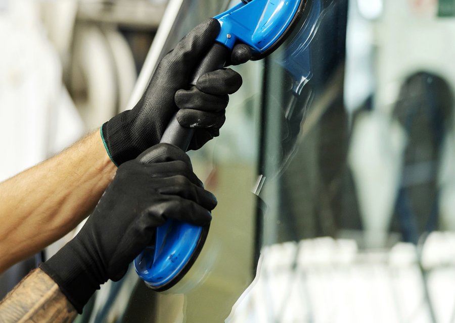 Windshield replacement Flint