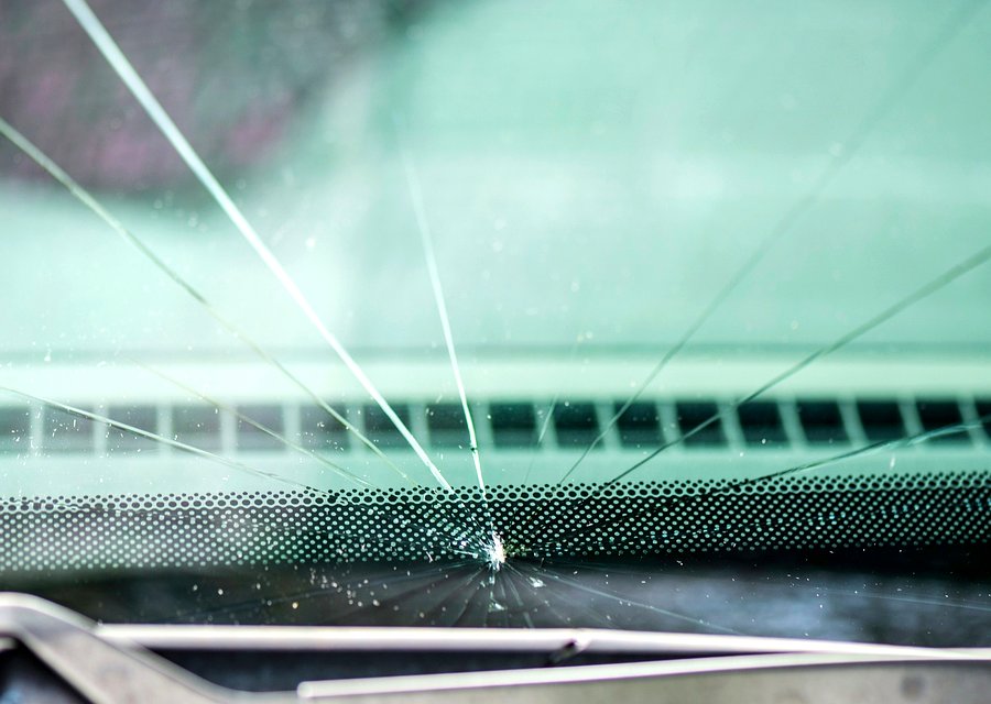Windshield replacement Caledonia