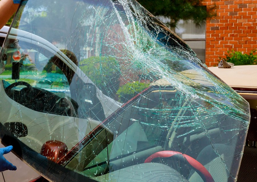 Windshield replacement Costa Mesa