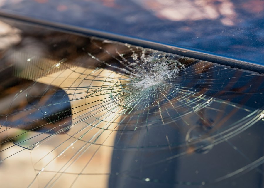 Windshield replacement Dewitt