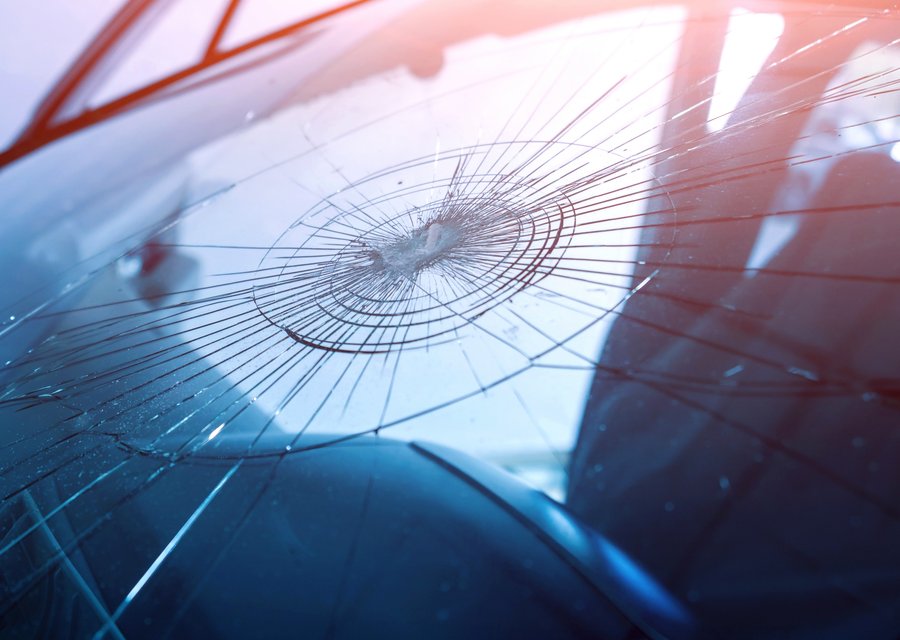 Windshield replacement Fenton