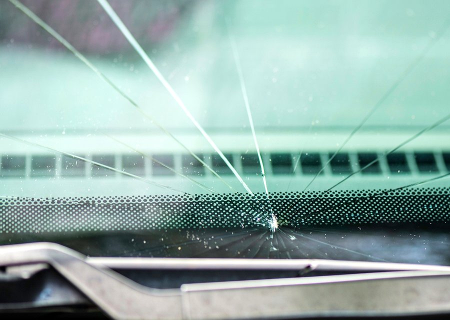 Windshield replacement Cherryvale