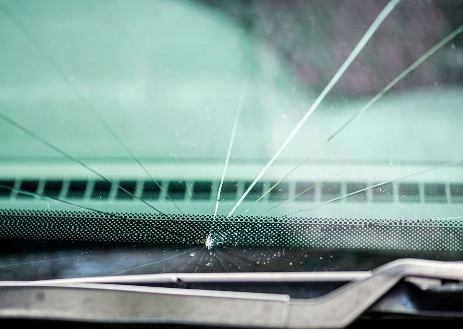 Windshield replacement Bonneau