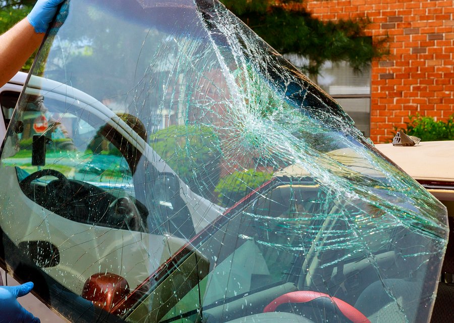 Windshield replacement Hartland